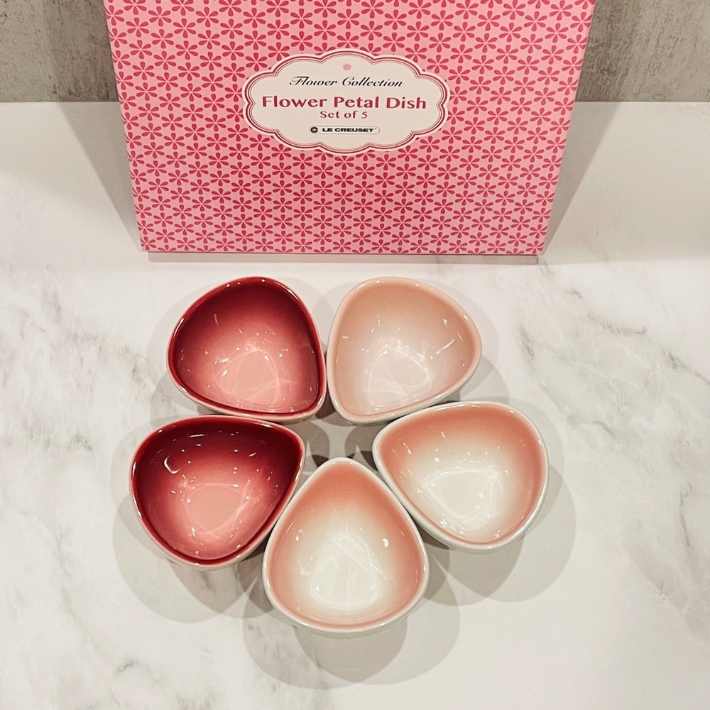 Le Creuset Flower Petal Dish set of 5